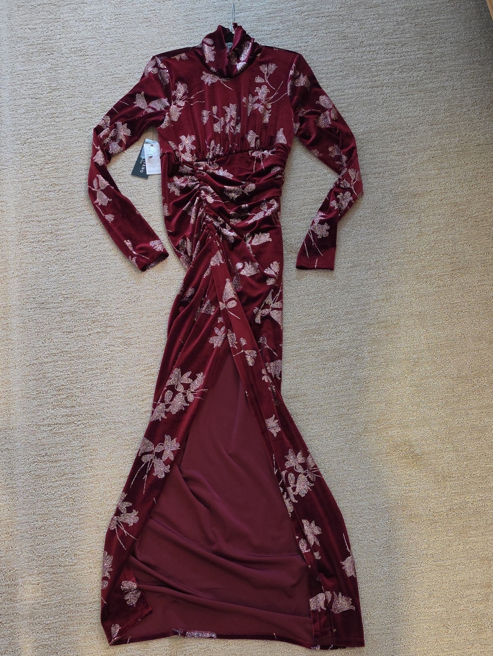 Super Rare Marciano Flagship Christmas Asian Inspired Velvet Gown